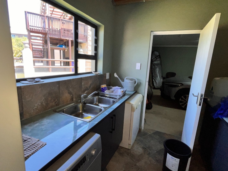 2 Bedroom Property for Sale in Noorsekloof Eastern Cape